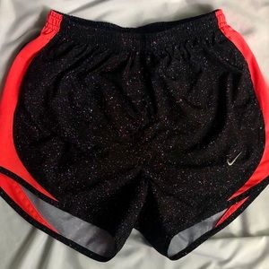 NIKE // Tempo Running Shorts